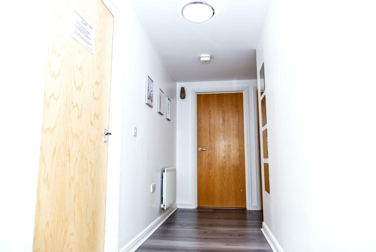 The Pent House - Lushio Apartments Northampton Exterior foto